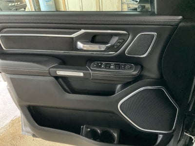 2023 RAM 1500 Laramie Crew Cab 4x4 5'7' Box