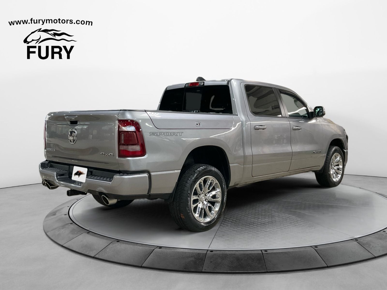 2023 RAM 1500 Laramie Crew Cab 4x4 5'7' Box