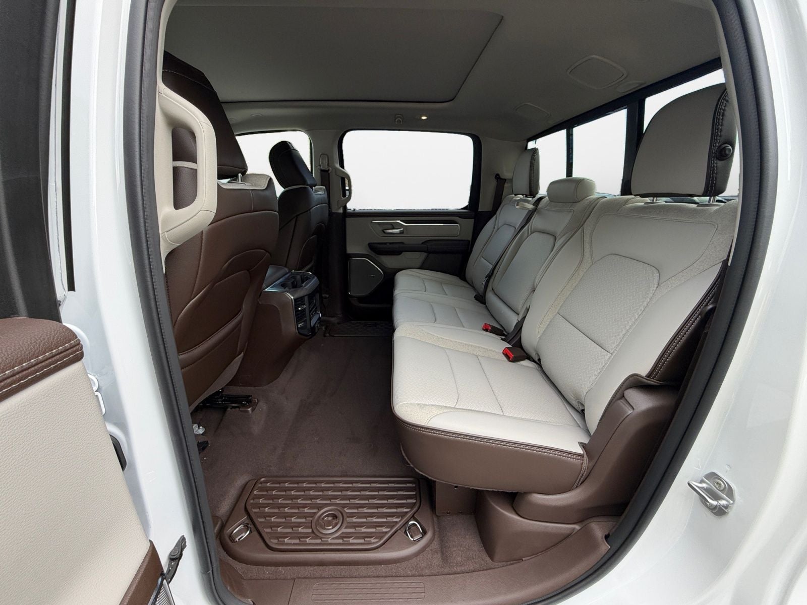 2027 RAM Ram 1500 RAM 1500 LARAMIE CREW CAB 4X4 5'7' BOX