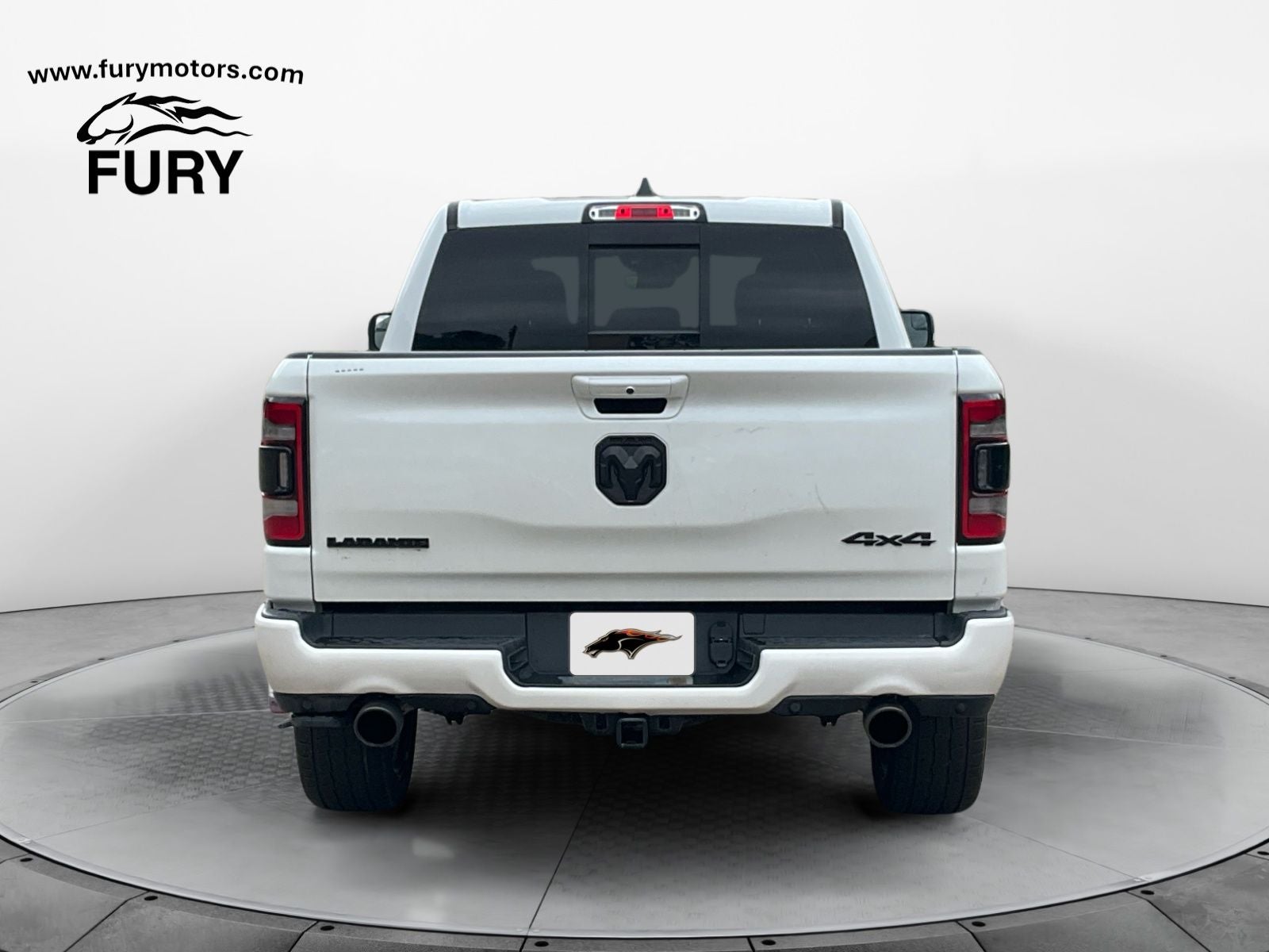 2022 RAM 1500 Laramie Crew Cab 4x4 5'7' Box
