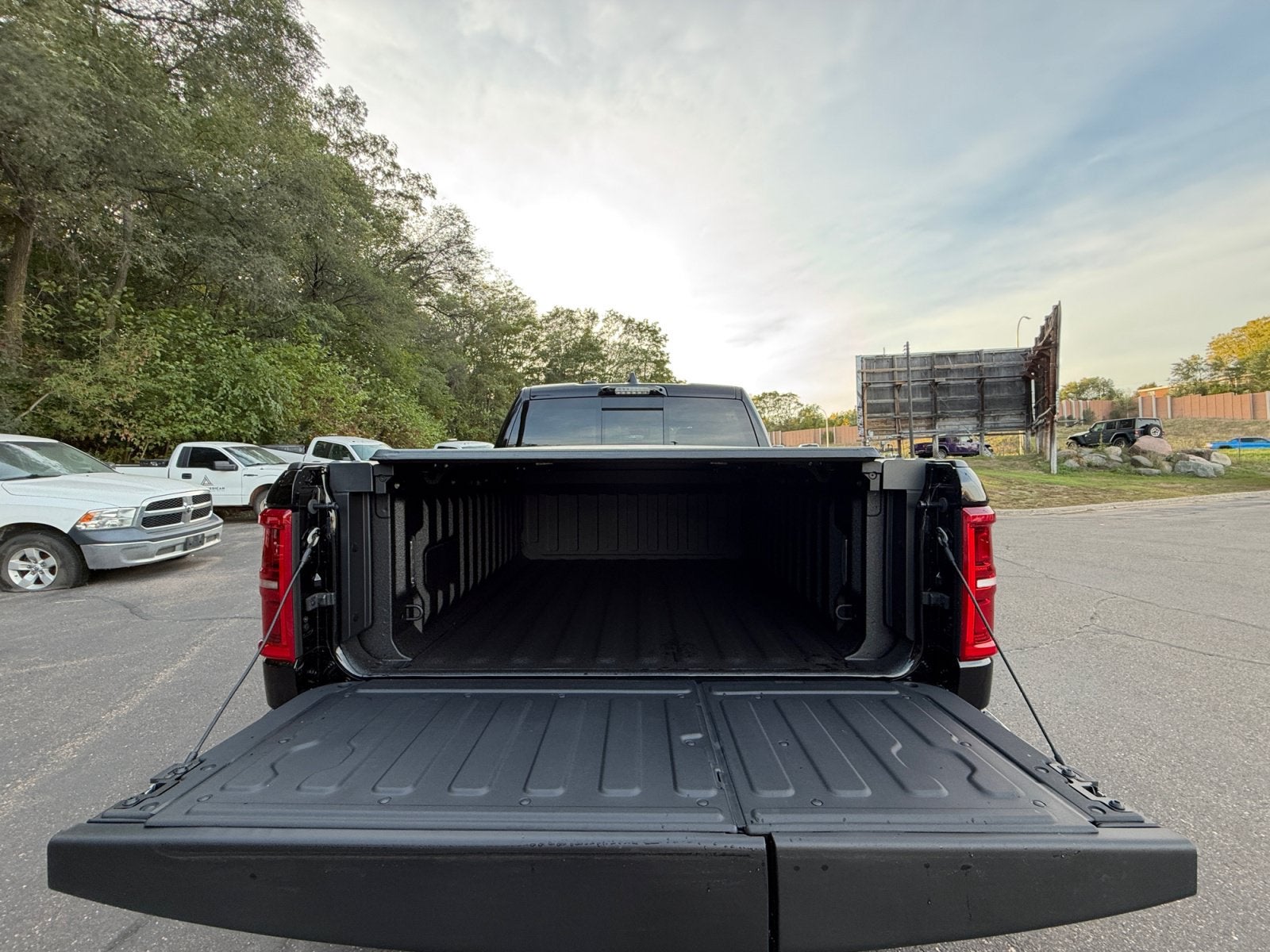 2027 RAM Ram 1500 RAM 1500 TUNGSTEN CREW CAB 4X4 5'7' BOX