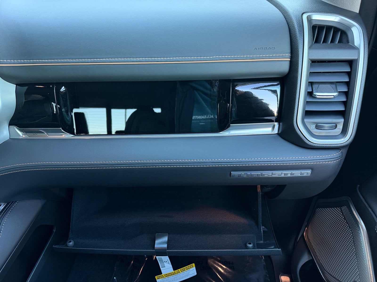 2027 RAM Ram 1500 RAM 1500 TUNGSTEN CREW CAB 4X4 5'7' BOX