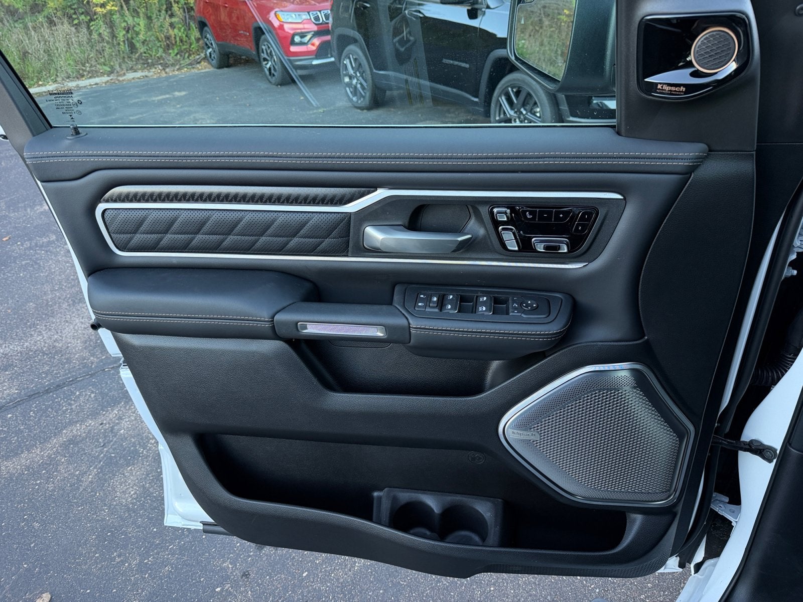 2027 RAM Ram 1500 RAM 1500 TUNGSTEN CREW CAB 4X4 5'7' BOX