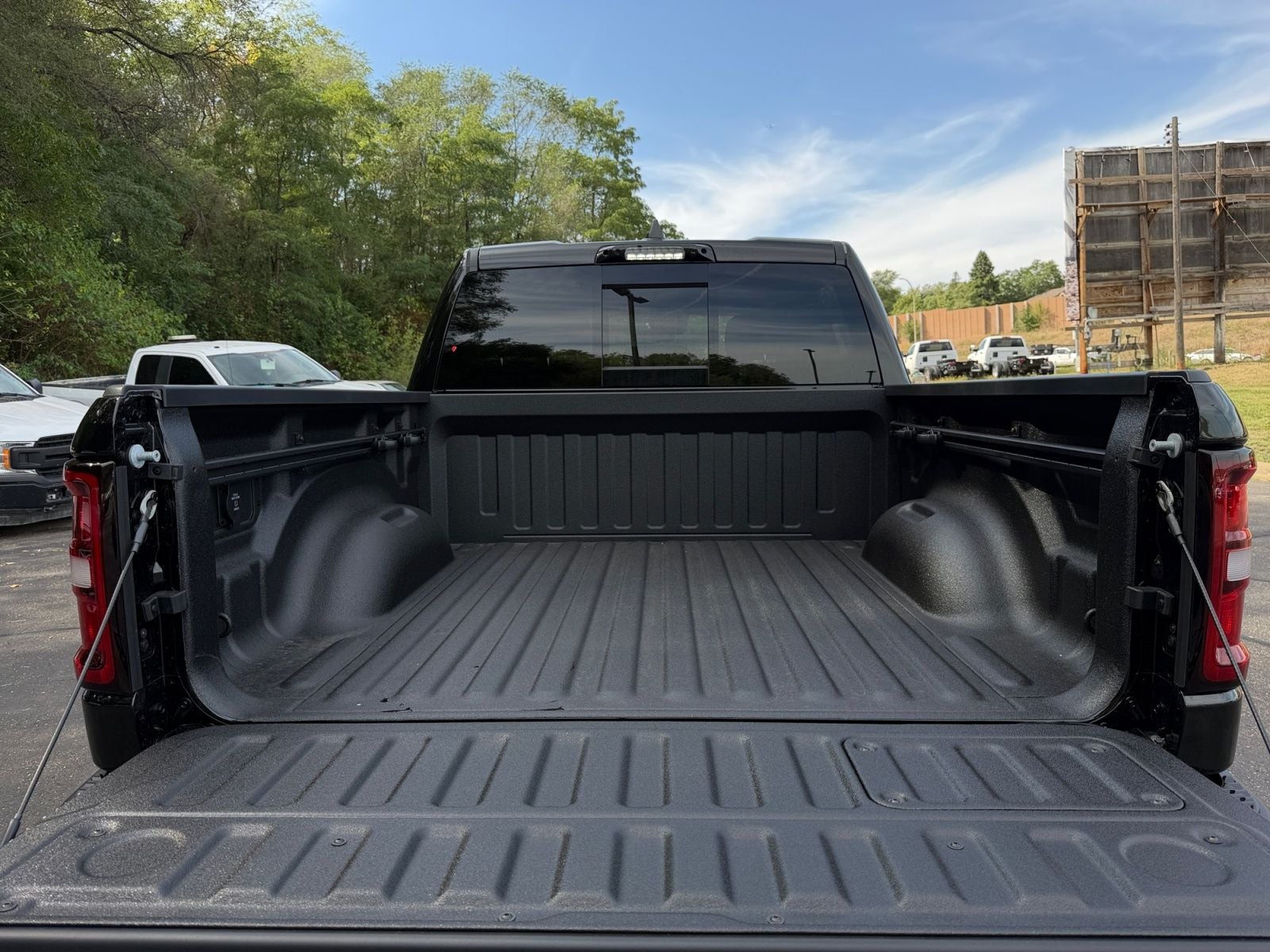 2027 RAM Ram 1500 RAM 1500 REBEL CREW CAB 4X4 5'7' BOX