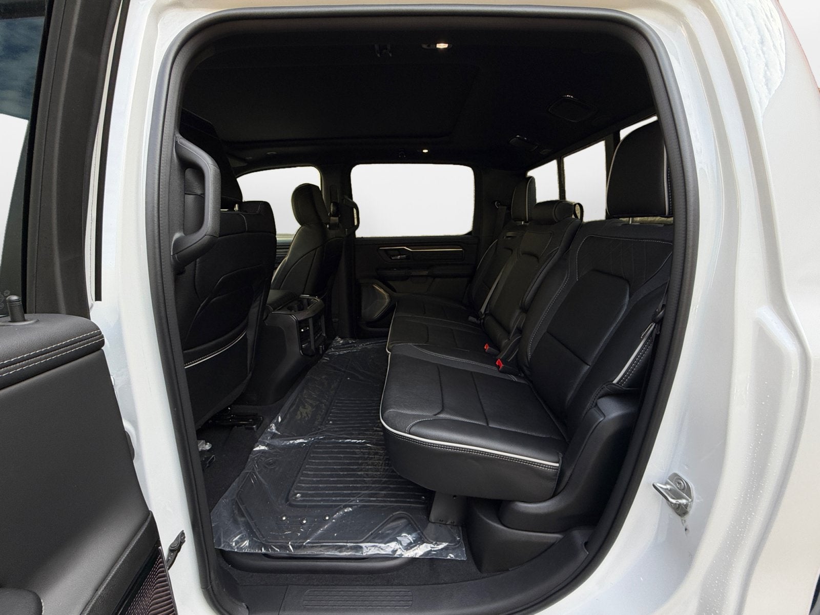 2027 RAM Ram 1500 RAM 1500 LIMITED CREW CAB 4X4 6'4' BOX