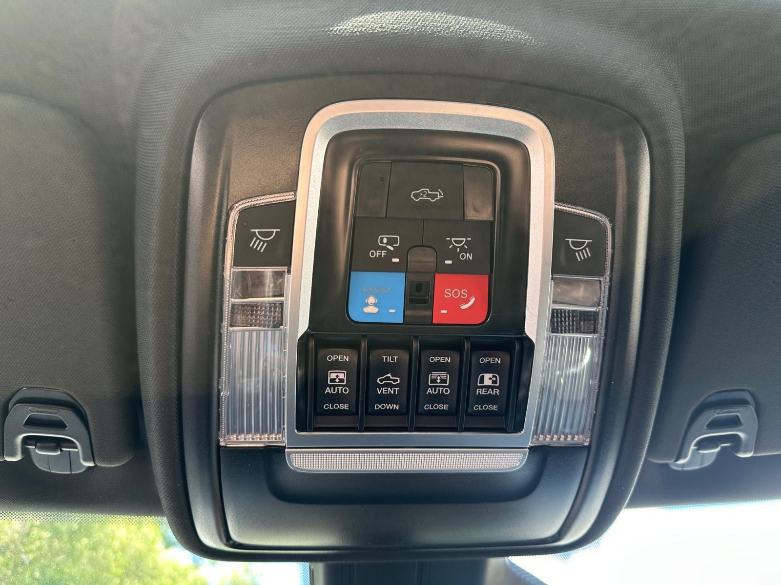 2026 RAM Ram 1500 RAM 1500 RHO CREW CAB 4X4 5'7' BOX