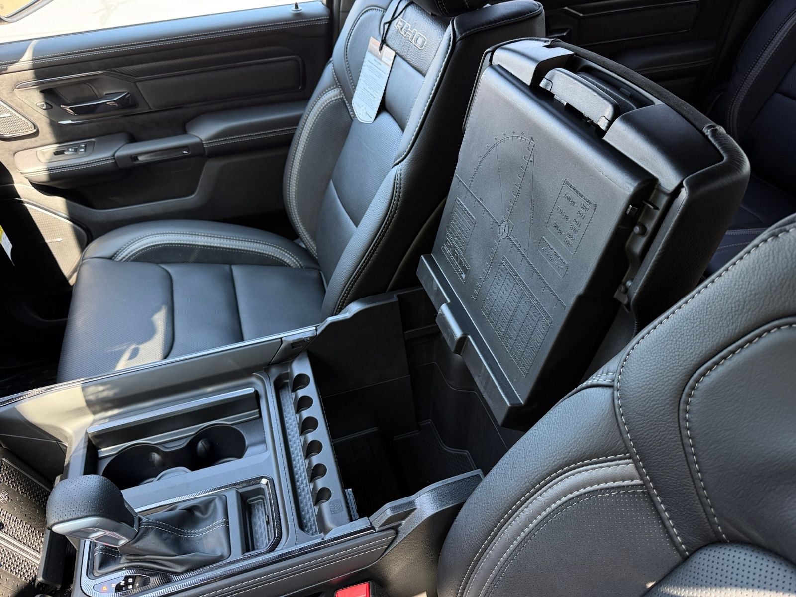 2026 RAM Ram 1500 RAM 1500 RHO CREW CAB 4X4 5'7' BOX