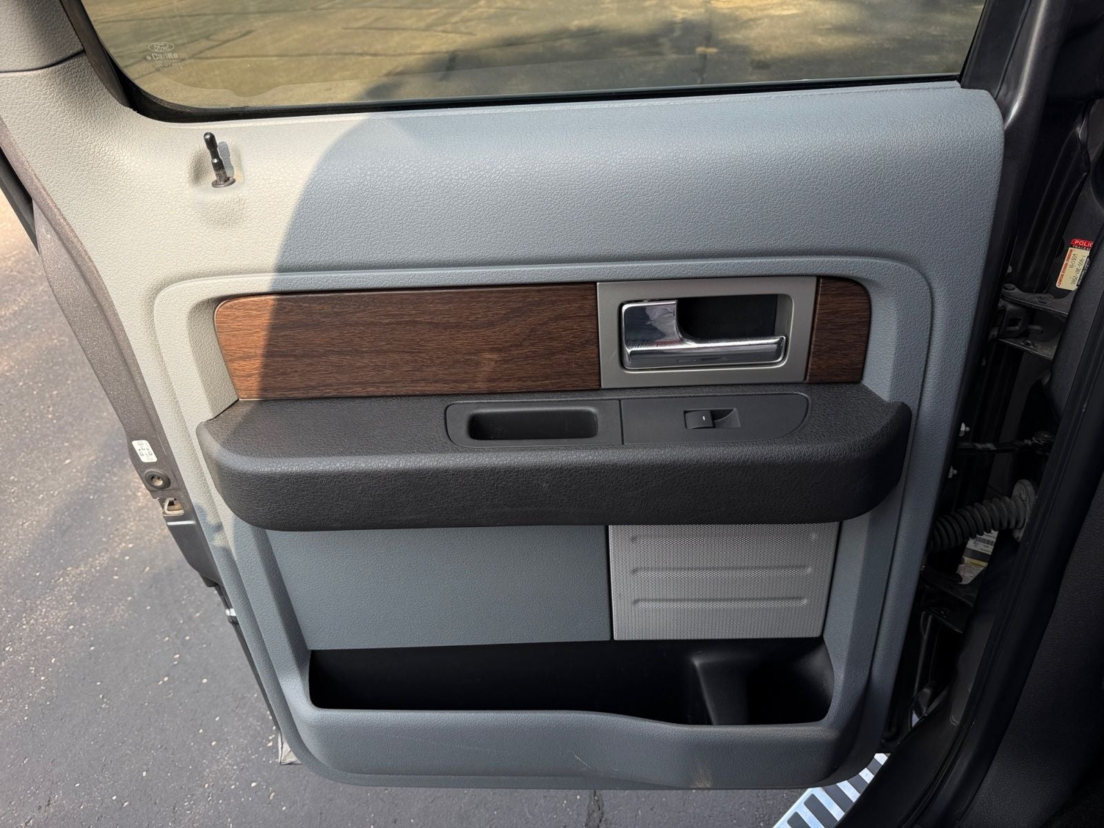 2014 Ford F-150 LARIAT