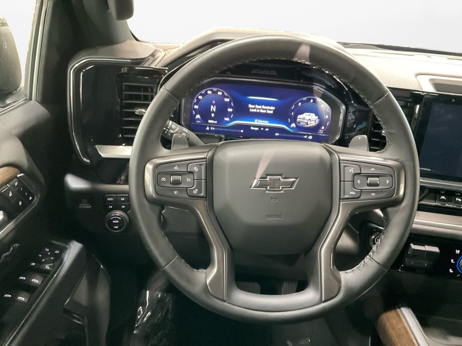 2025 Chevrolet Silverado 1500 4WD High Country