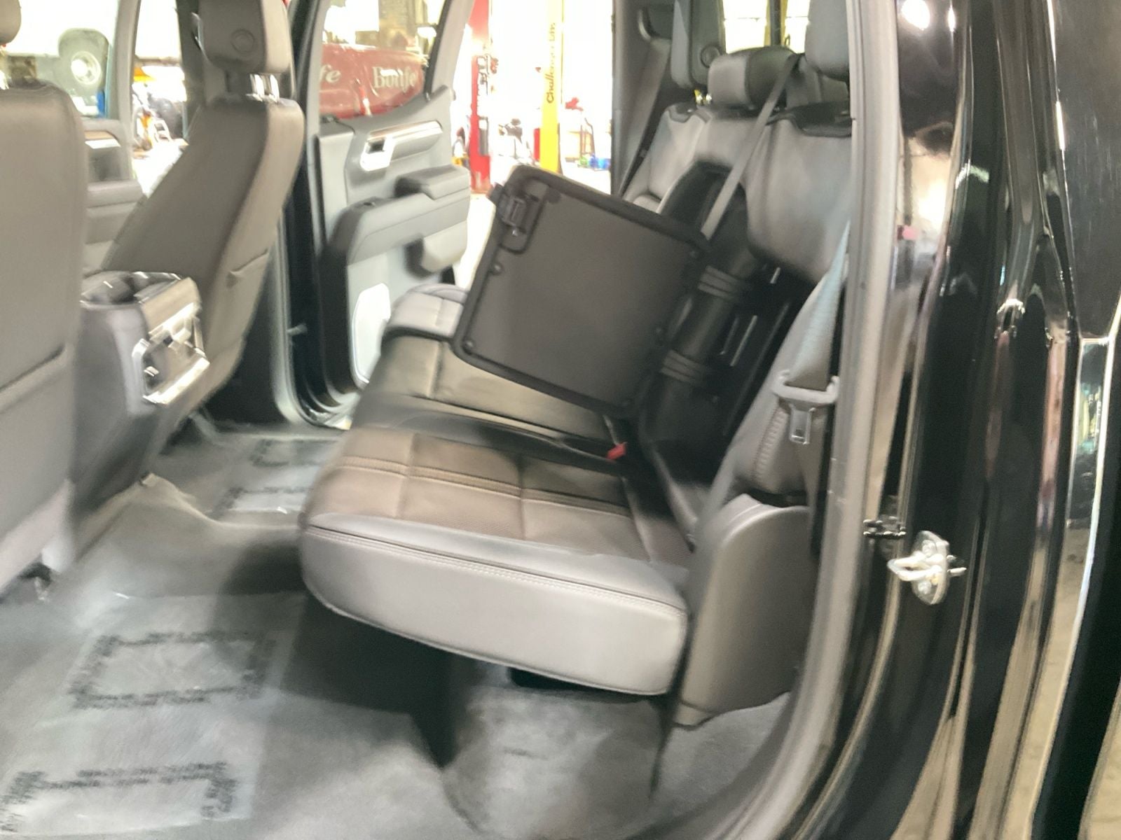2025 Chevrolet Silverado 1500 4WD High Country