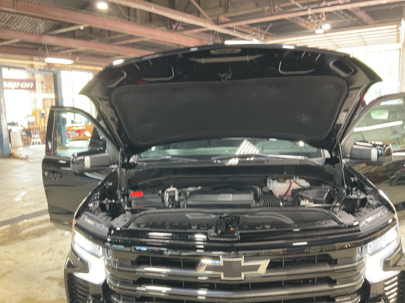 2025 Chevrolet Silverado 1500 4WD High Country