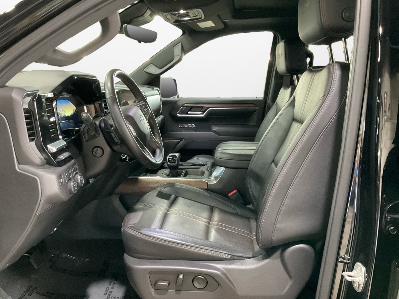 2025 Chevrolet Silverado 1500 4WD Crew Cab Short Bed High Country