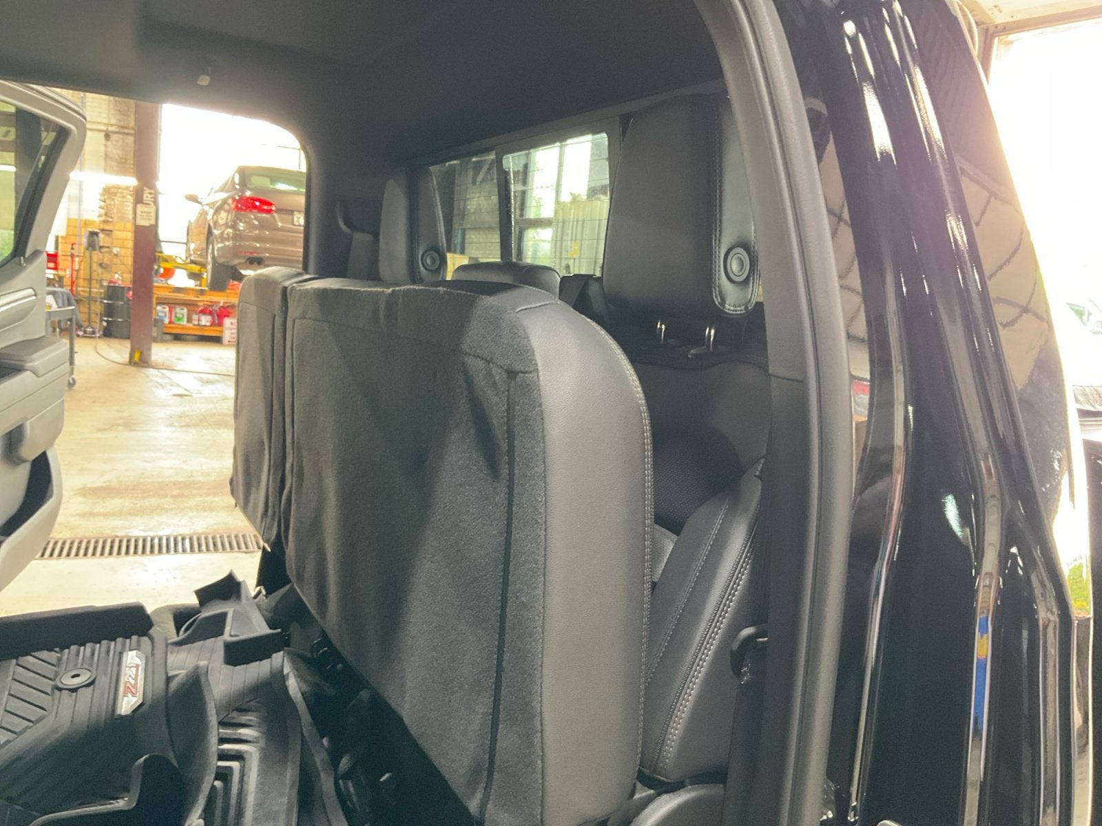 2025 Chevrolet Silverado 1500 4WD Crew Cab Short Bed High Country