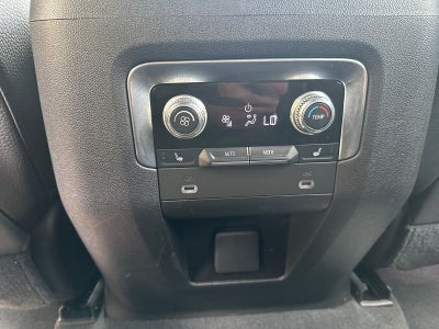 2021 GMC Yukon 4WD Denali