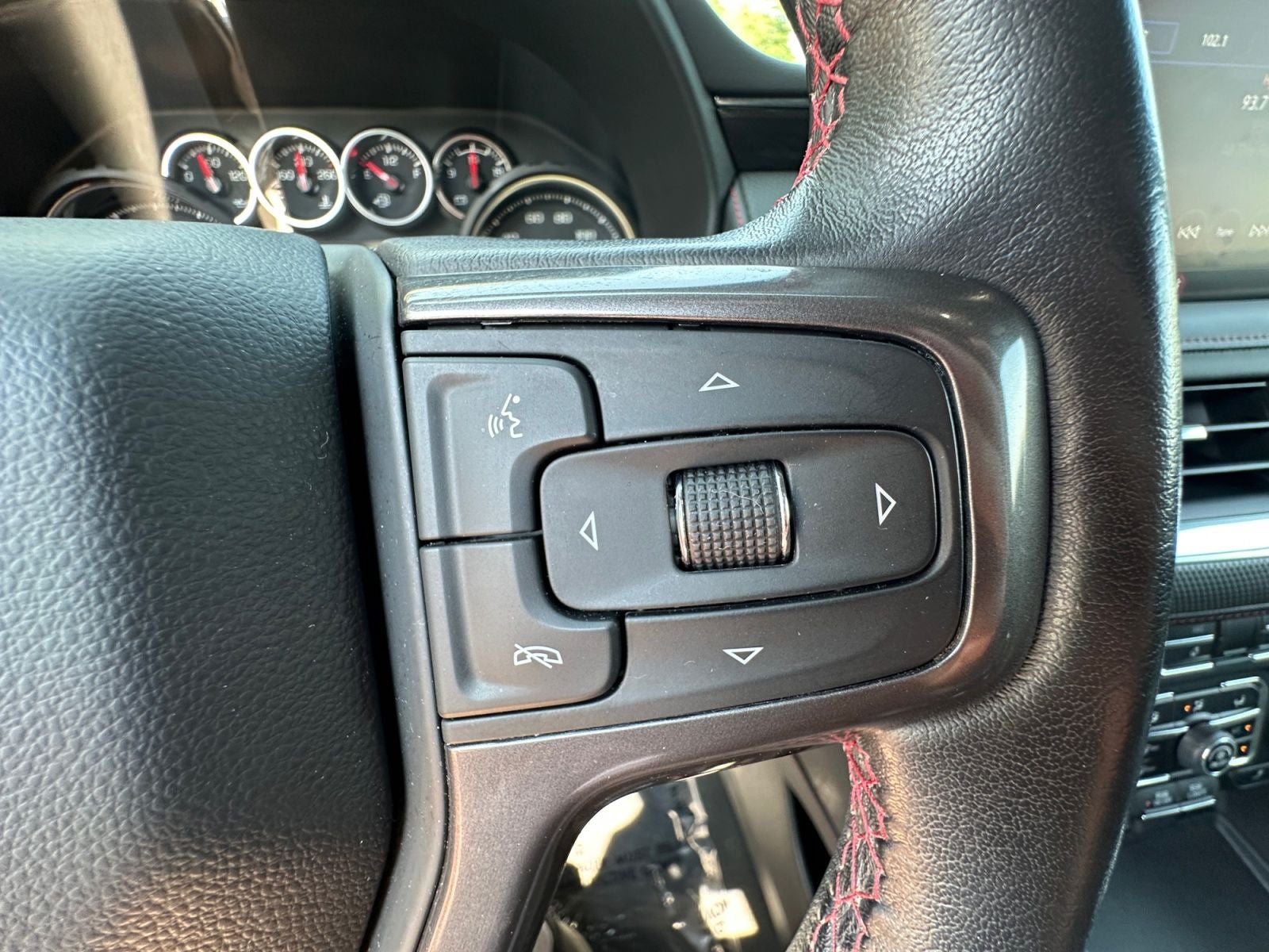 2021 Chevrolet Suburban 4WD RST