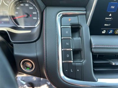 2021 Chevrolet Suburban 4WD RST
