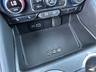2021 Chevrolet Suburban 4WD RST