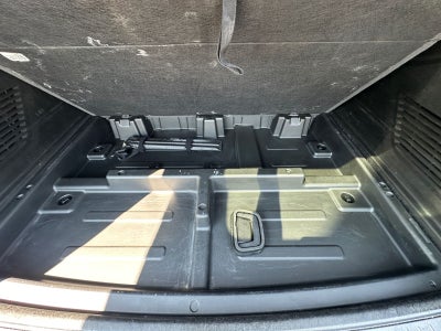 2021 Chevrolet Suburban 4WD RST
