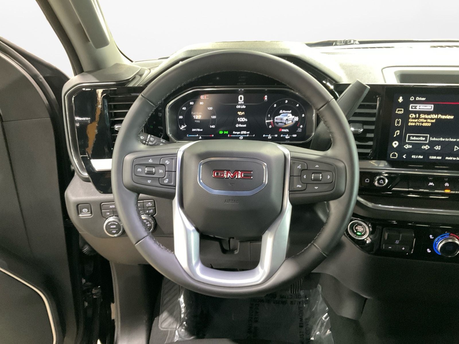 2026 GMC Sierra 1500 Crew Cab, Short Bed, SLT, 4WD