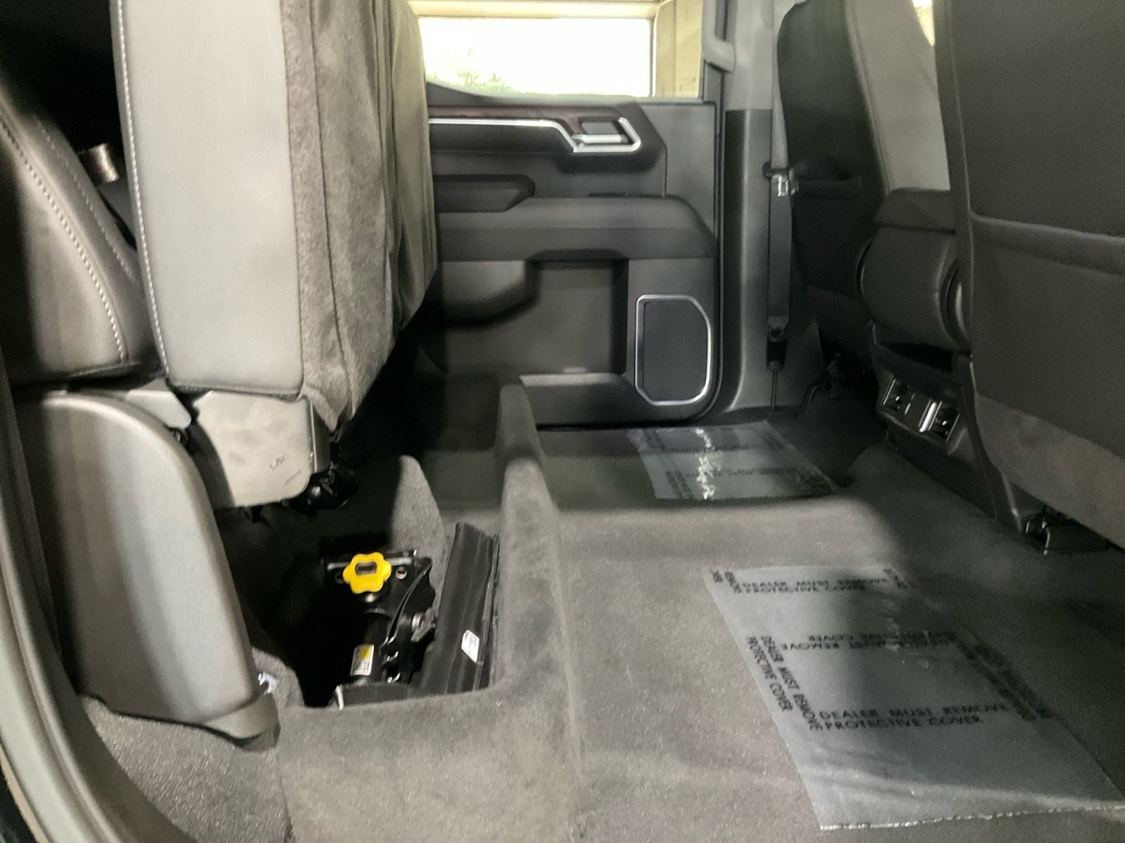 2026 GMC Sierra 1500 Crew Cab, Short Bed, SLT, 4WD