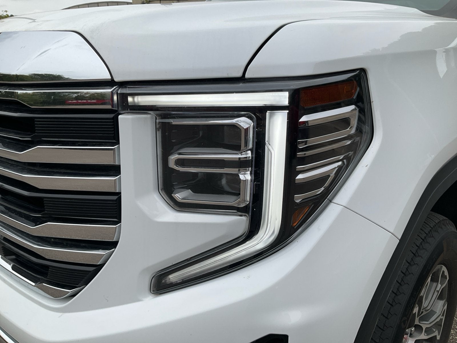 2026 GMC Sierra 1500 Crew Cab, Short Bed, SLT, 4WD