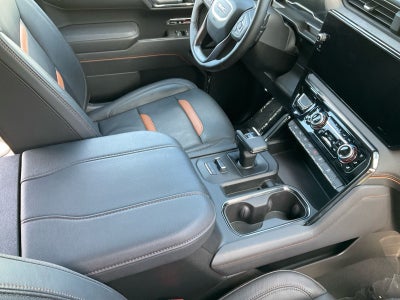 2025 GMC Sierra 1500 Crew Cab, Short Bed, AT4, 4WD