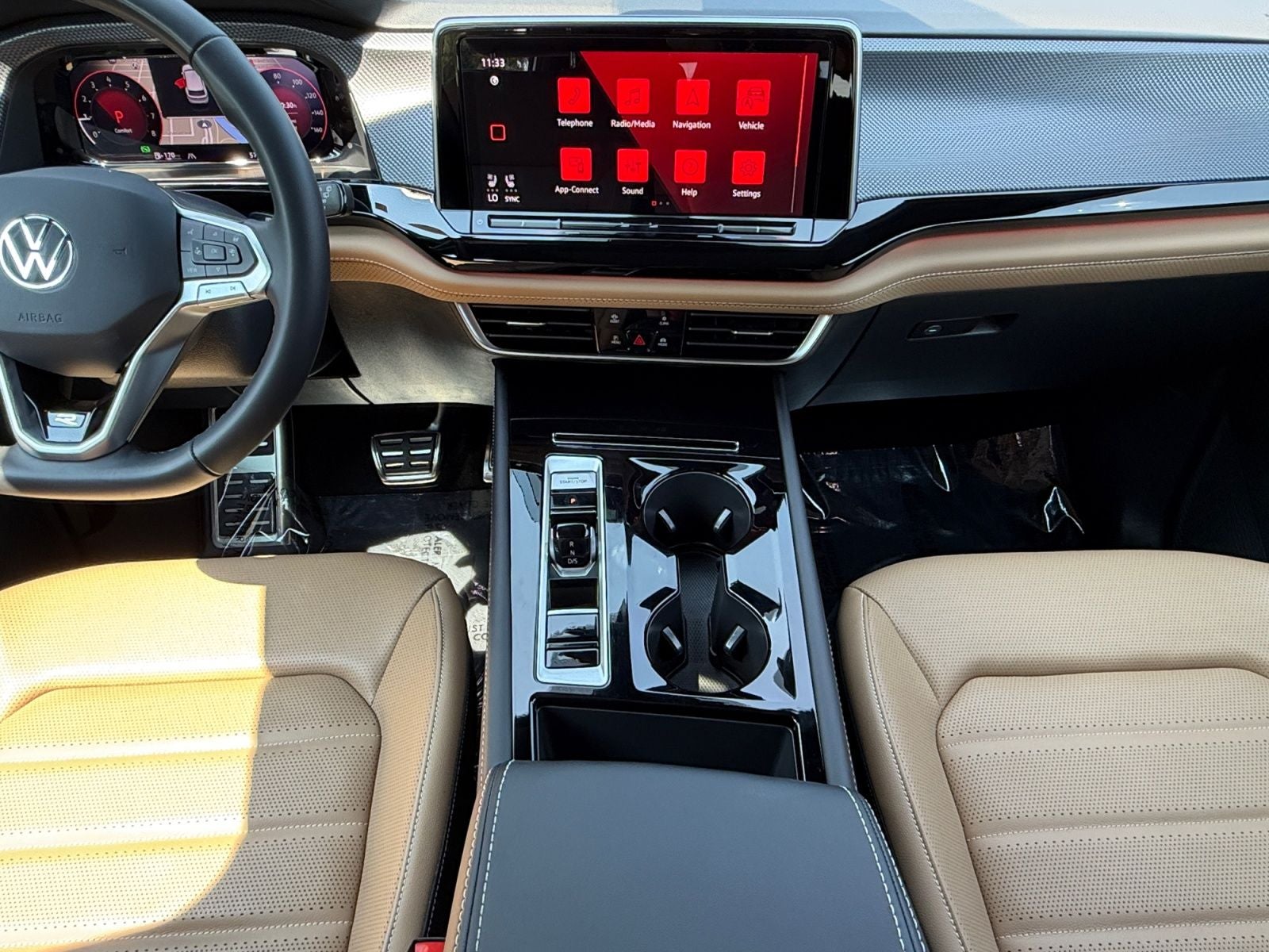 2026 Volkswagen Atlas Cross Sport SEL R-Line Black