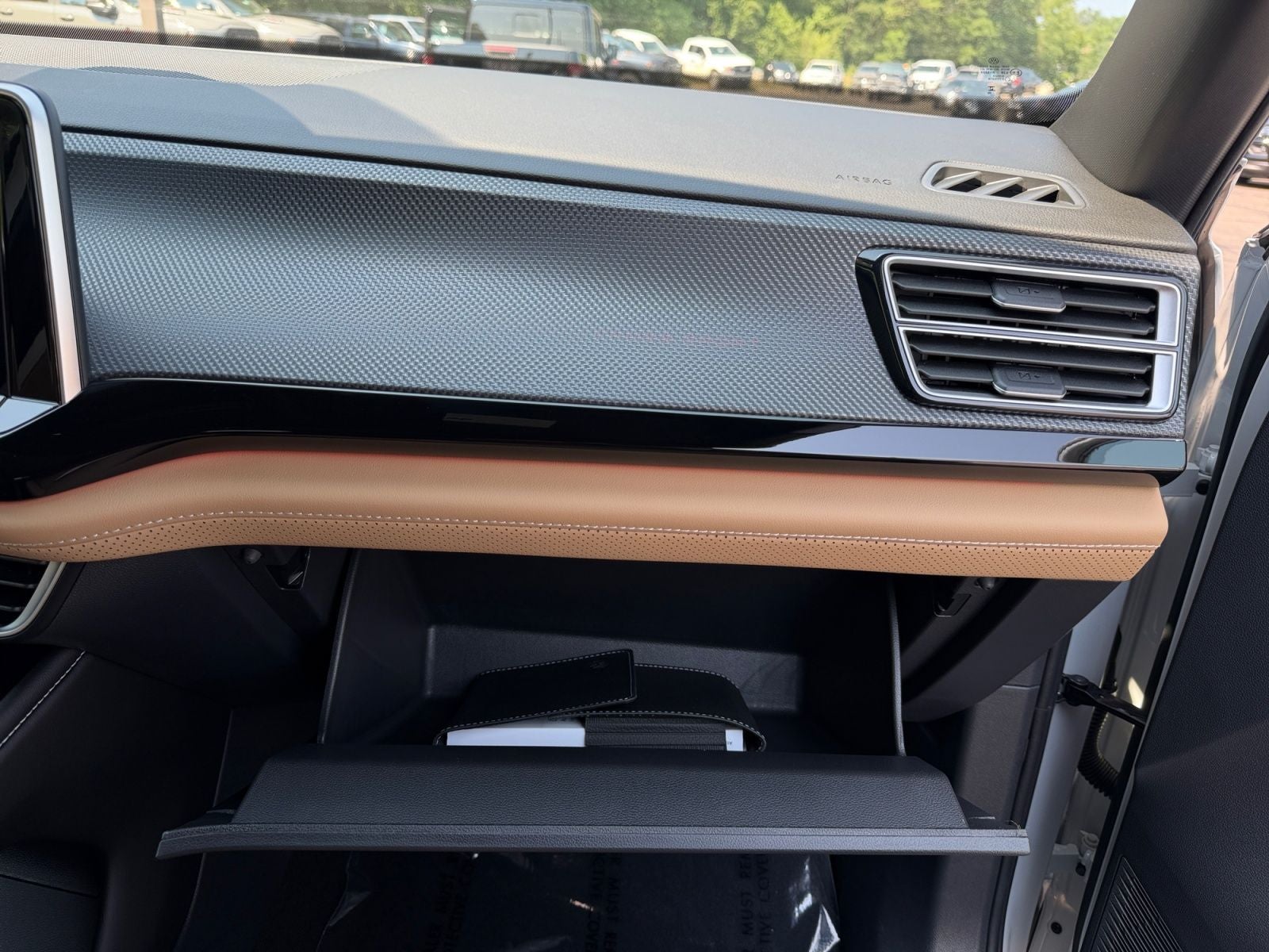 2026 Volkswagen Atlas Cross Sport SEL R-Line Black
