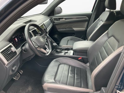 2022 Volkswagen Atlas Cross Sport 3.6L V6 SEL Premium R-Line
