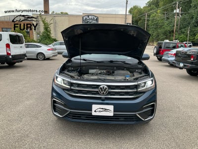 2022 Volkswagen Atlas Cross Sport 3.6L V6 SEL Premium R-Line