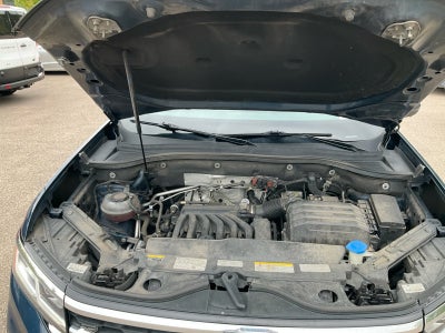 2022 Volkswagen Atlas Cross Sport 3.6L V6 SEL Premium R-Line