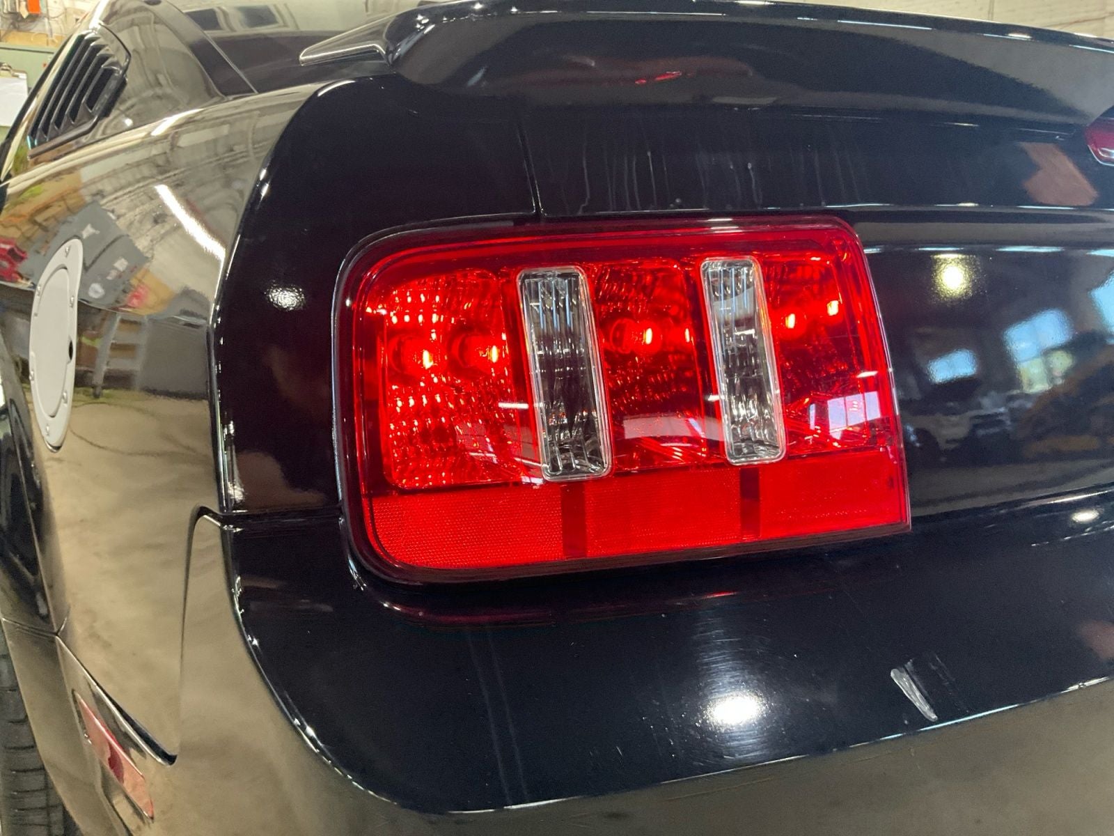 2007 Ford Mustang GT Deluxe