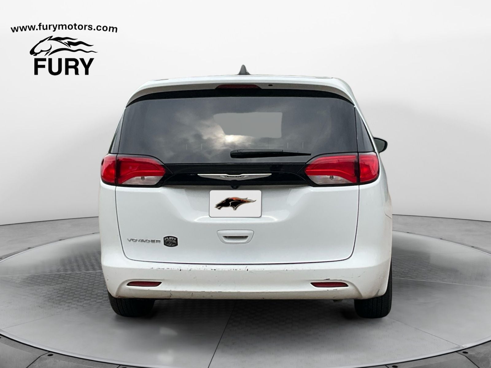 2024 Chrysler Voyager LX