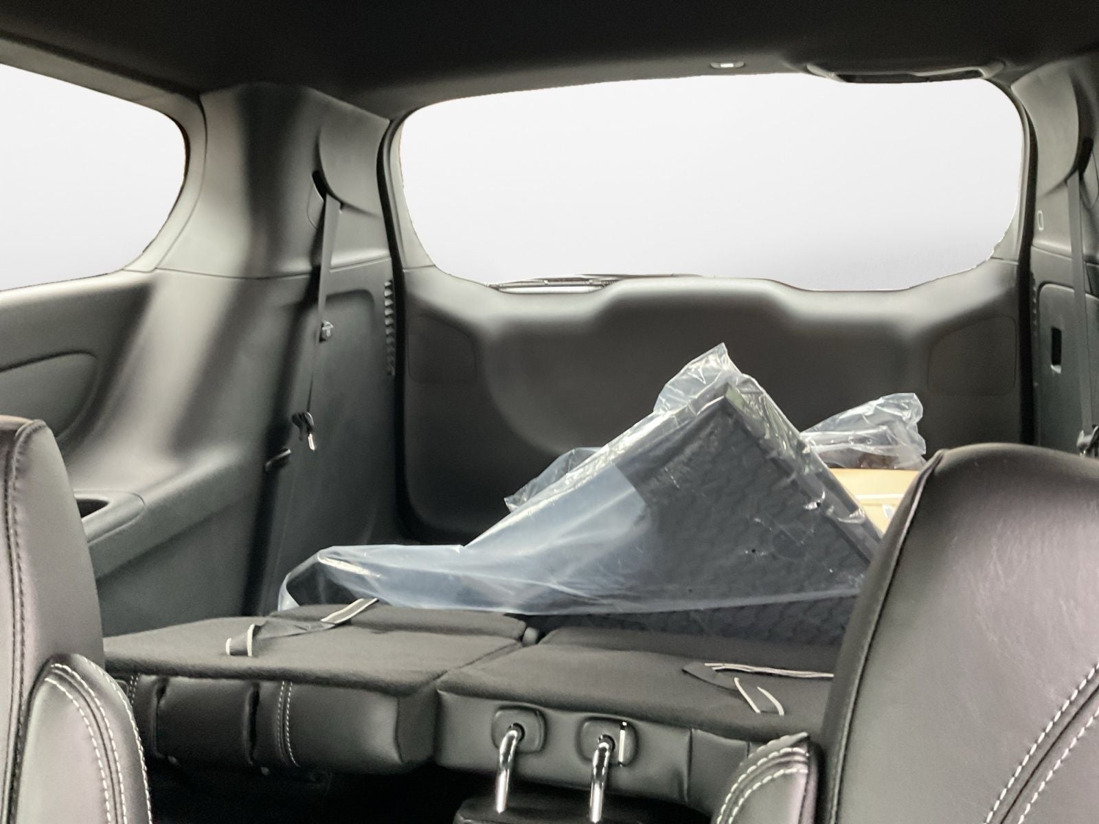 2026 Chrysler Voyager VOYAGER LX