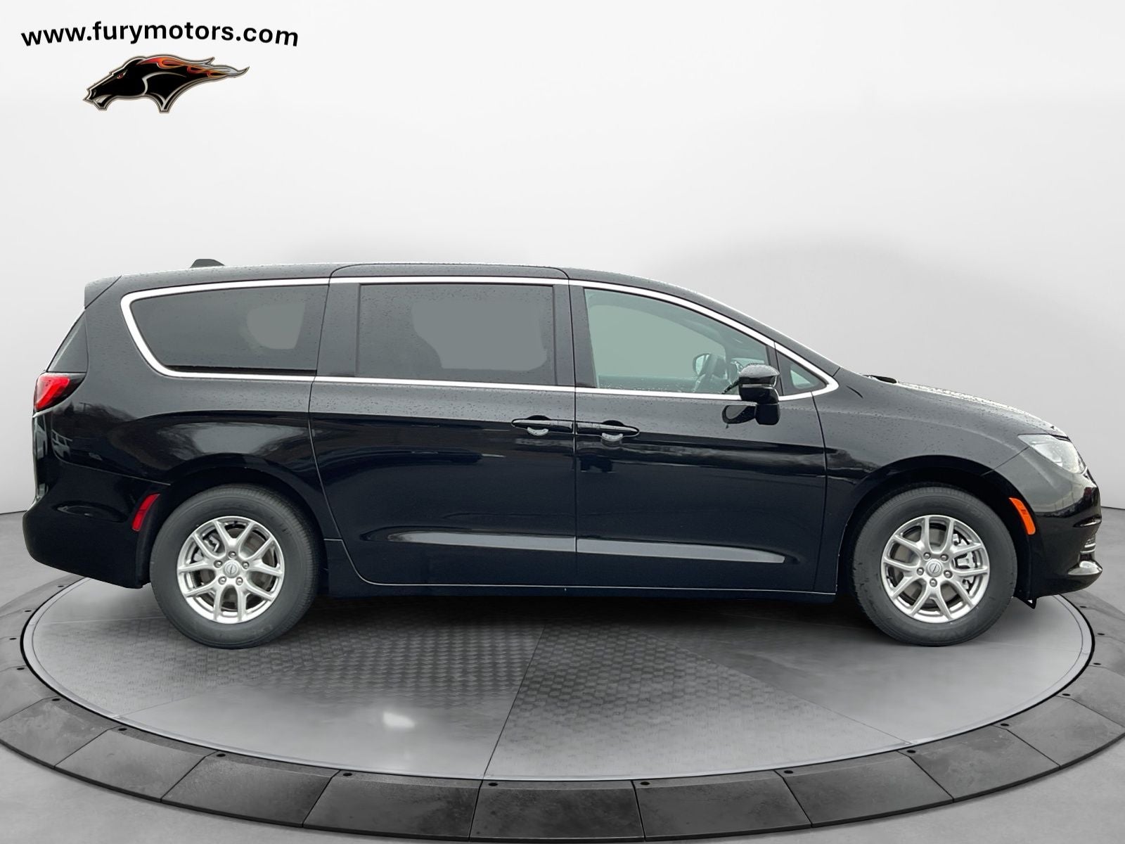 2026 Chrysler Voyager VOYAGER LX