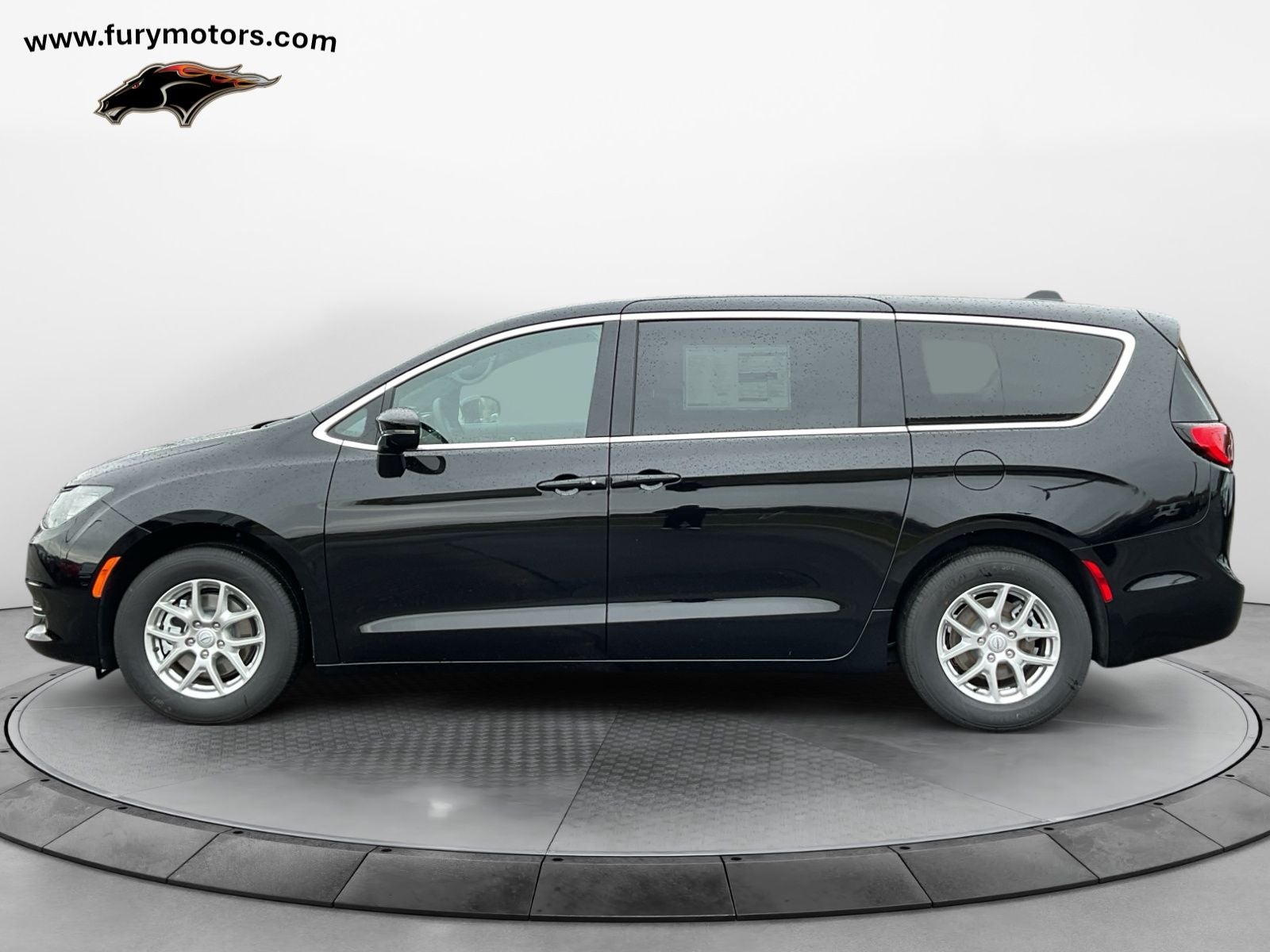 2026 Chrysler Voyager VOYAGER LX