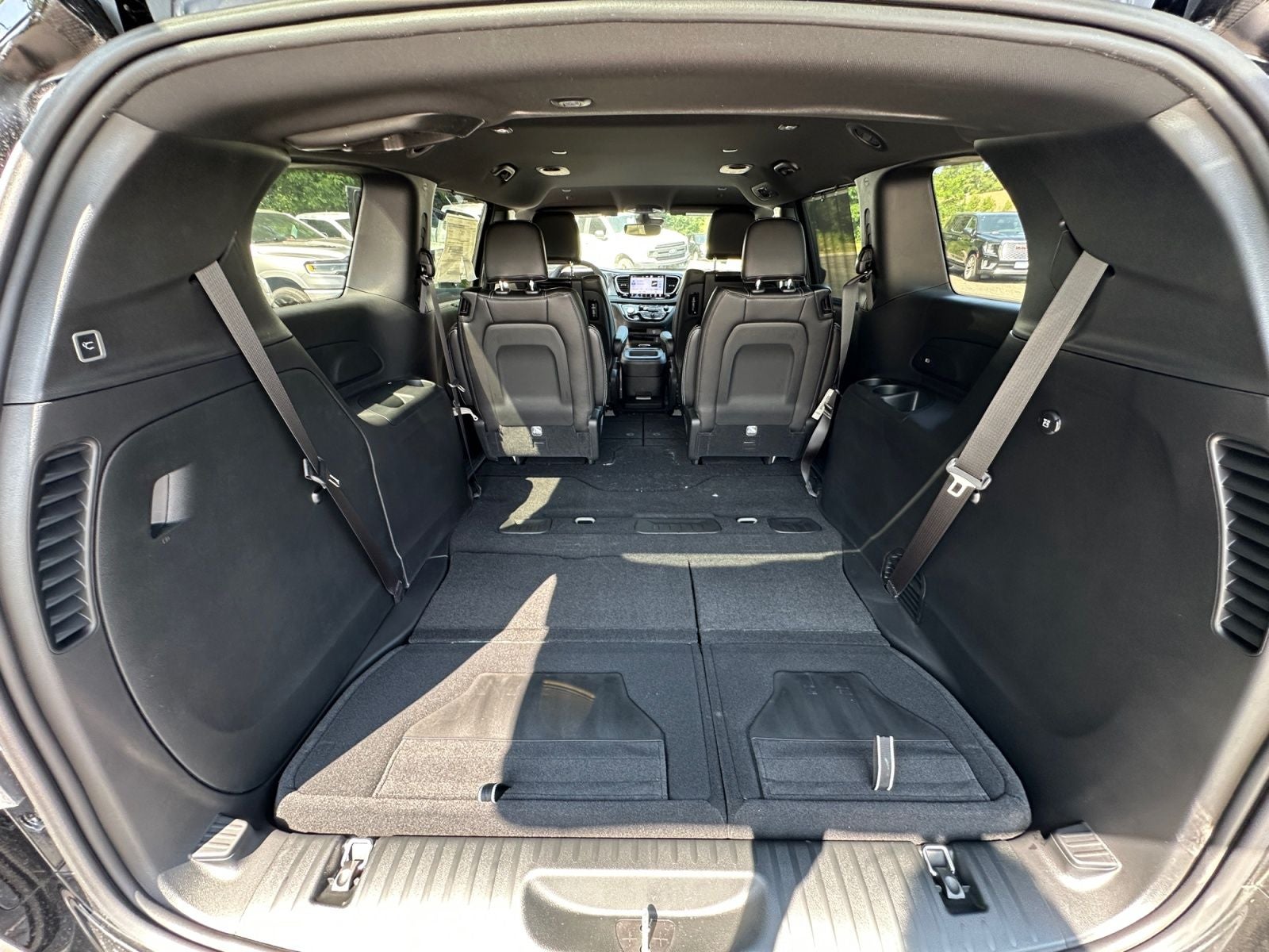 2026 Chrysler Pacifica PACIFICA SELECT AWD
