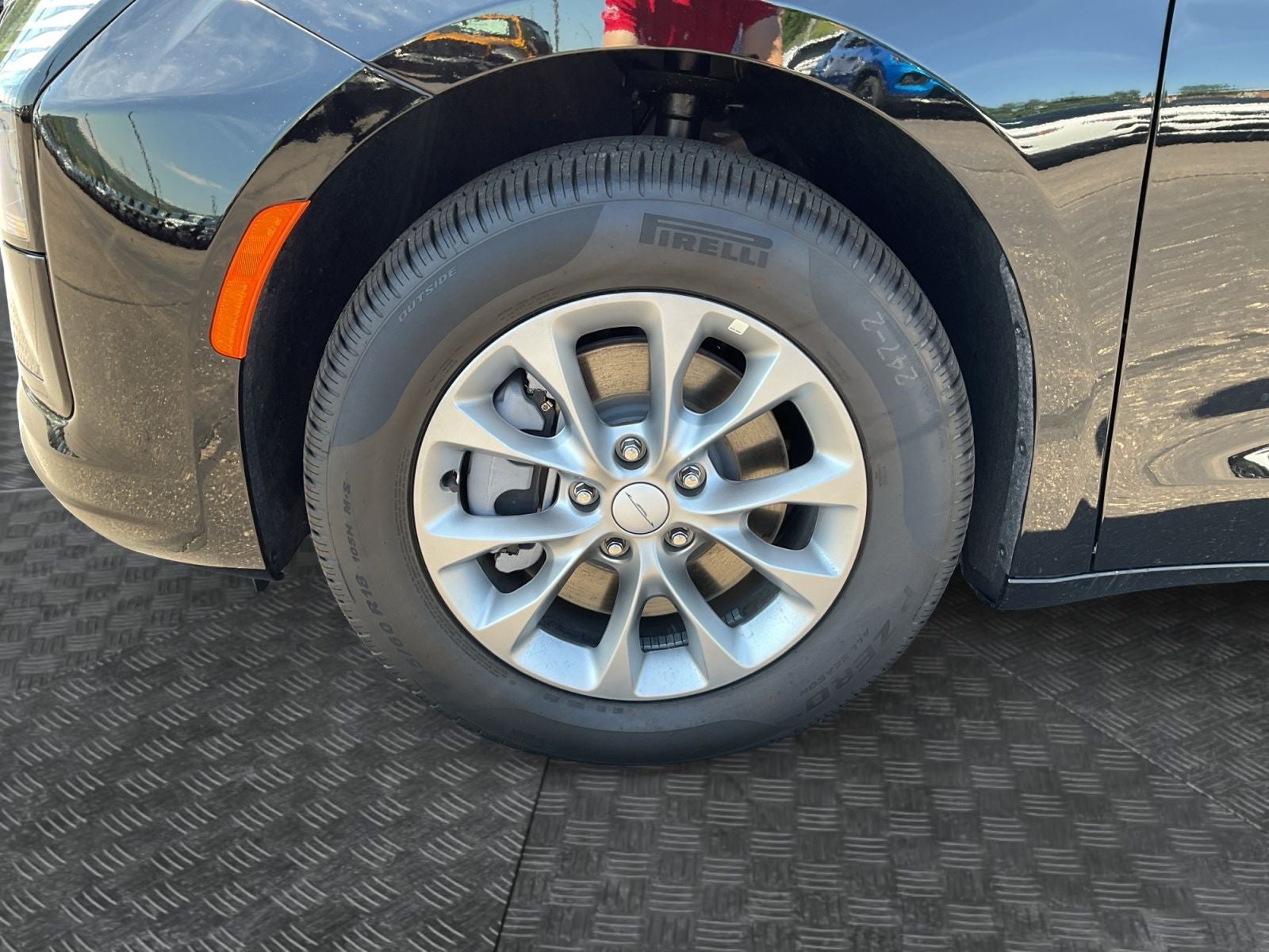2027 Chrysler Pacifica PACIFICA SELECT AWD