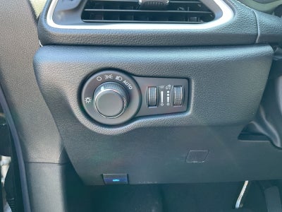 2027 Chrysler Pacifica PACIFICA SELECT AWD
