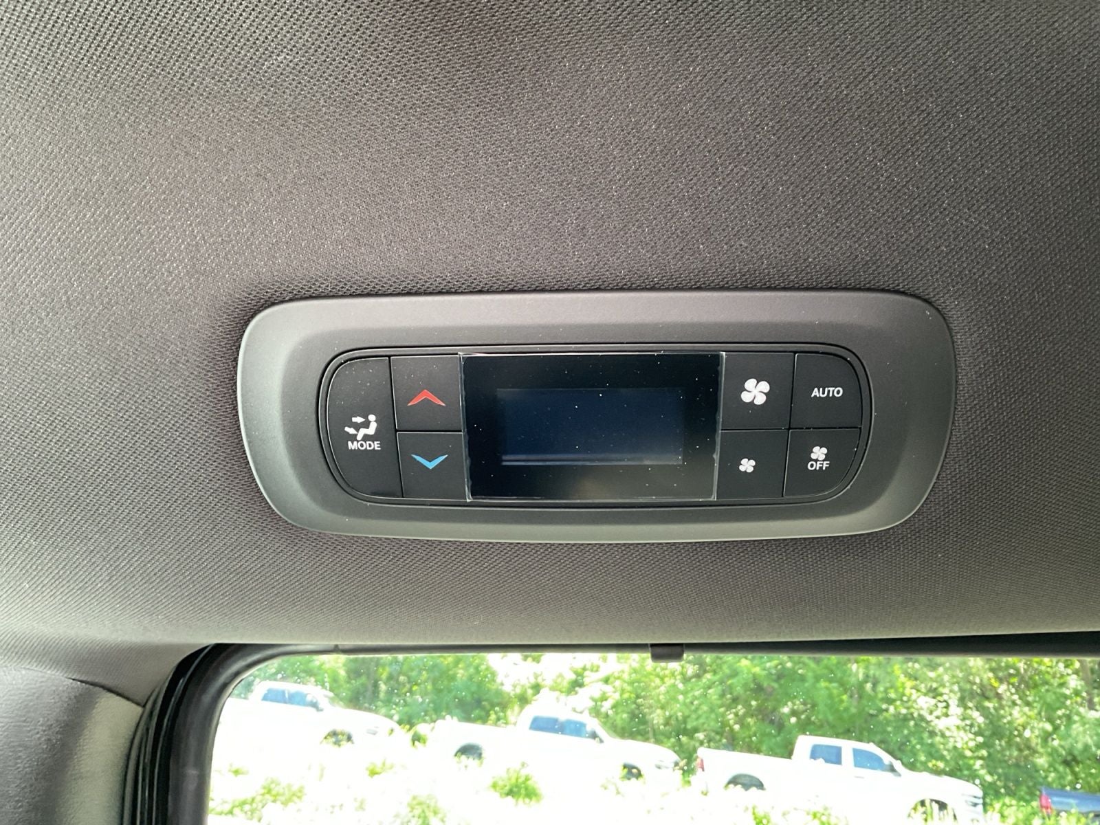 2027 Chrysler Pacifica PACIFICA SELECT AWD