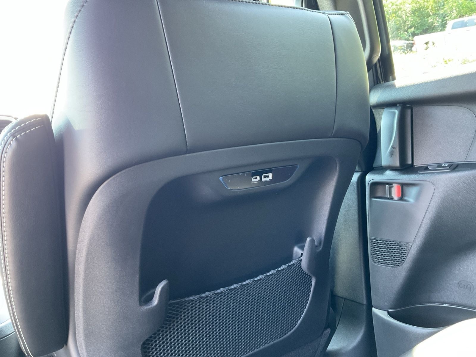 2027 Chrysler Pacifica PACIFICA SELECT AWD