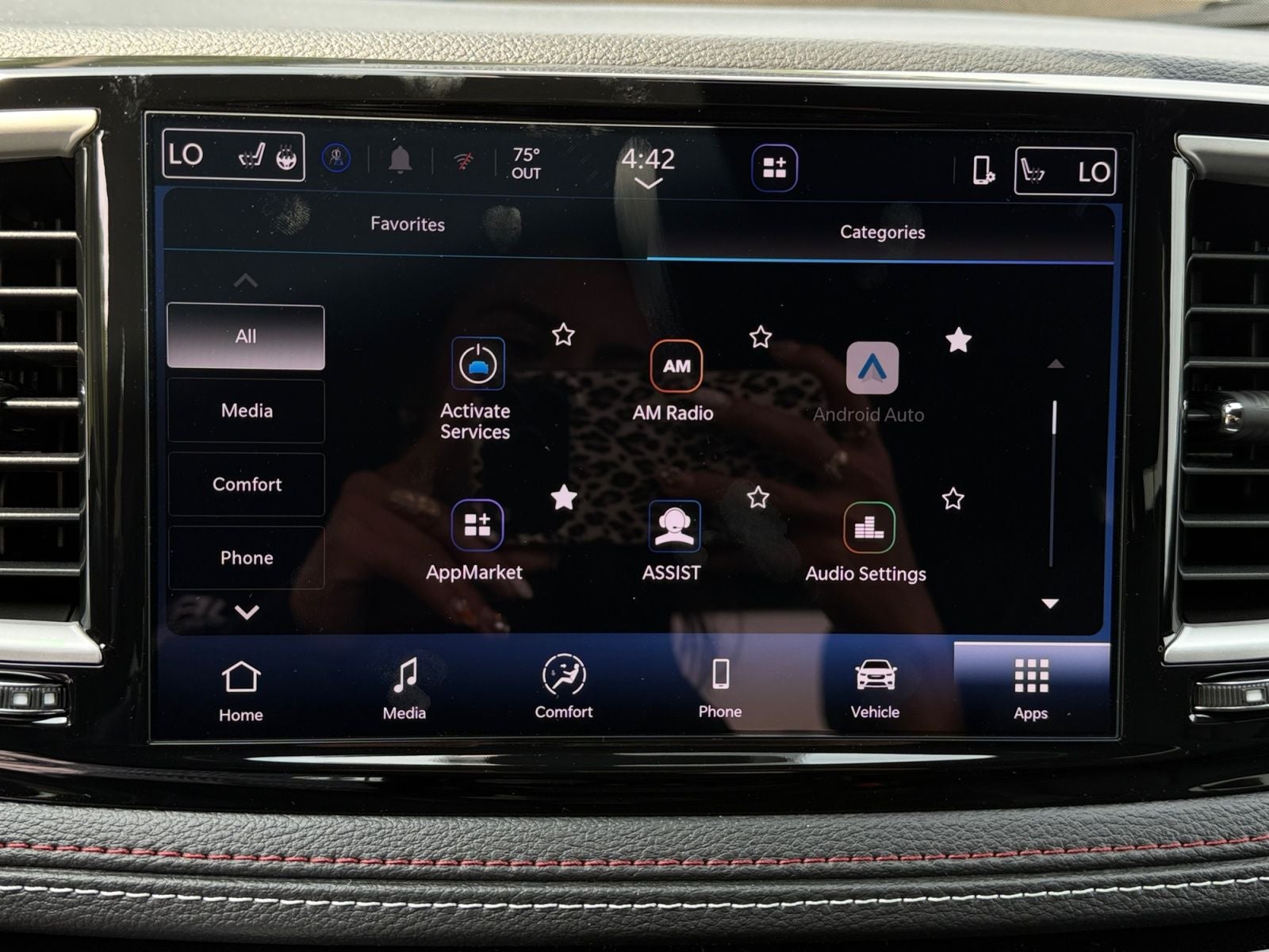 2027 Chrysler Pacifica Select
