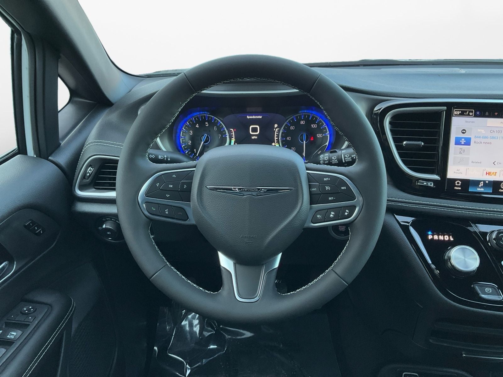 2026 Chrysler Pacifica PACIFICA SELECT AWD