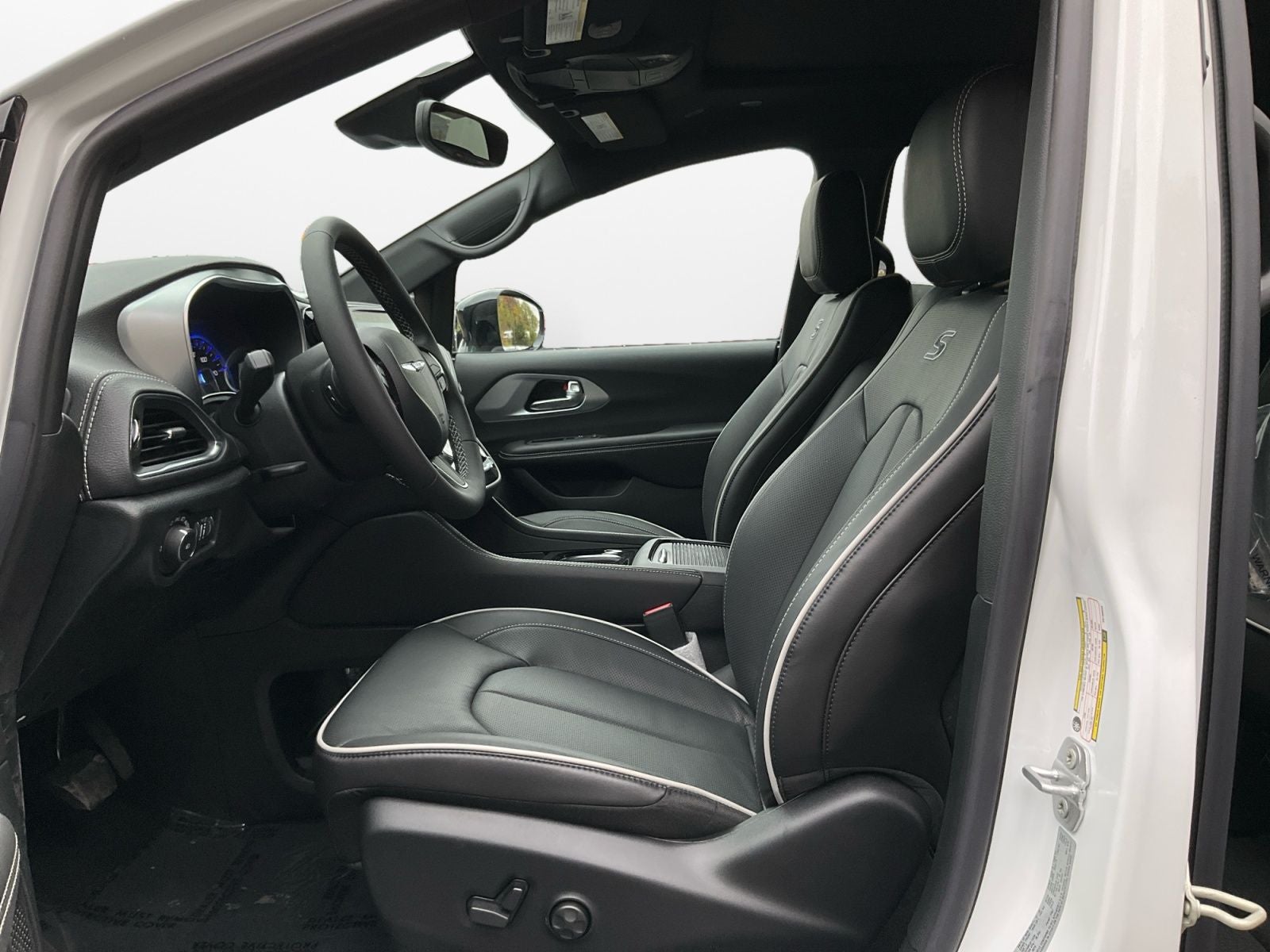 2026 Chrysler Pacifica PACIFICA LIMITED AWD