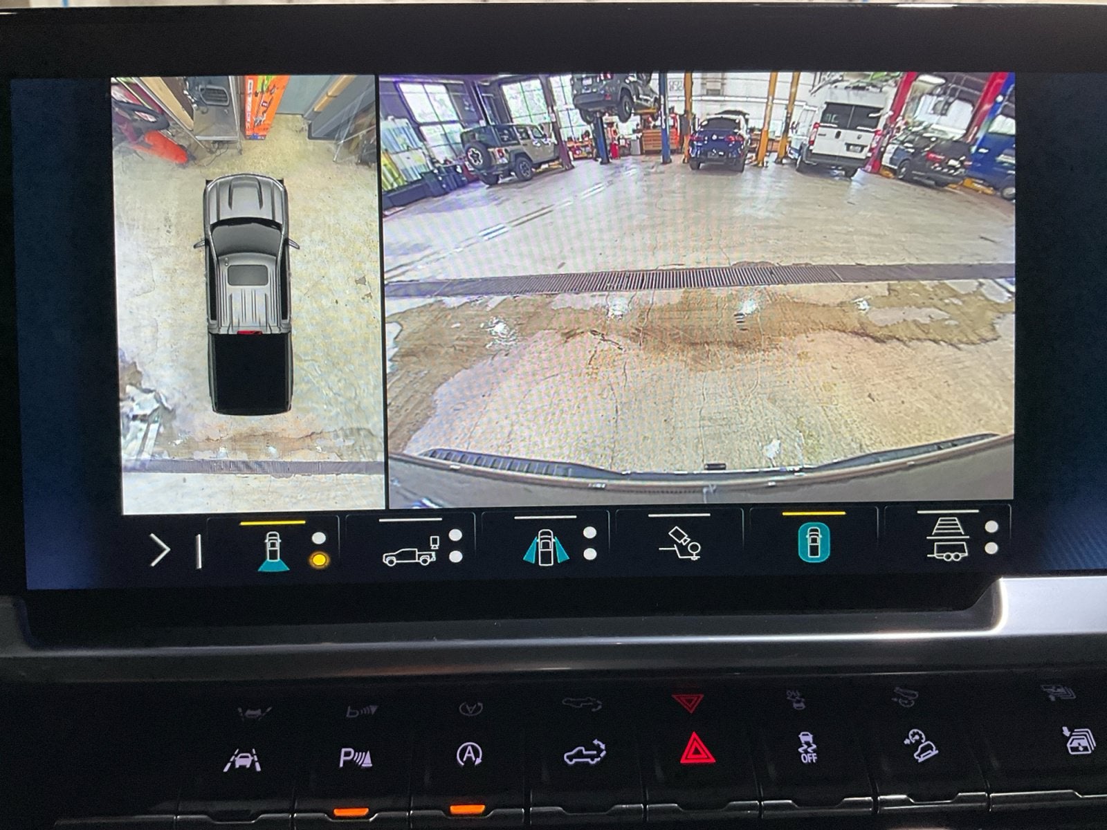 2023 Chevrolet Silverado 1500 4WD Crew Cab Short Bed LTZ