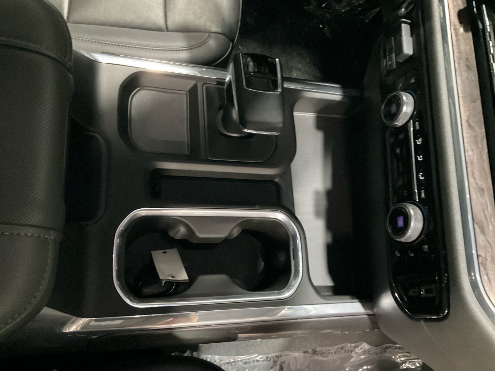 2023 Chevrolet Silverado 1500 4WD Crew Cab Short Bed LTZ