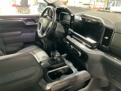 2023 Chevrolet Silverado 1500 4WD Crew Cab Short Bed LTZ