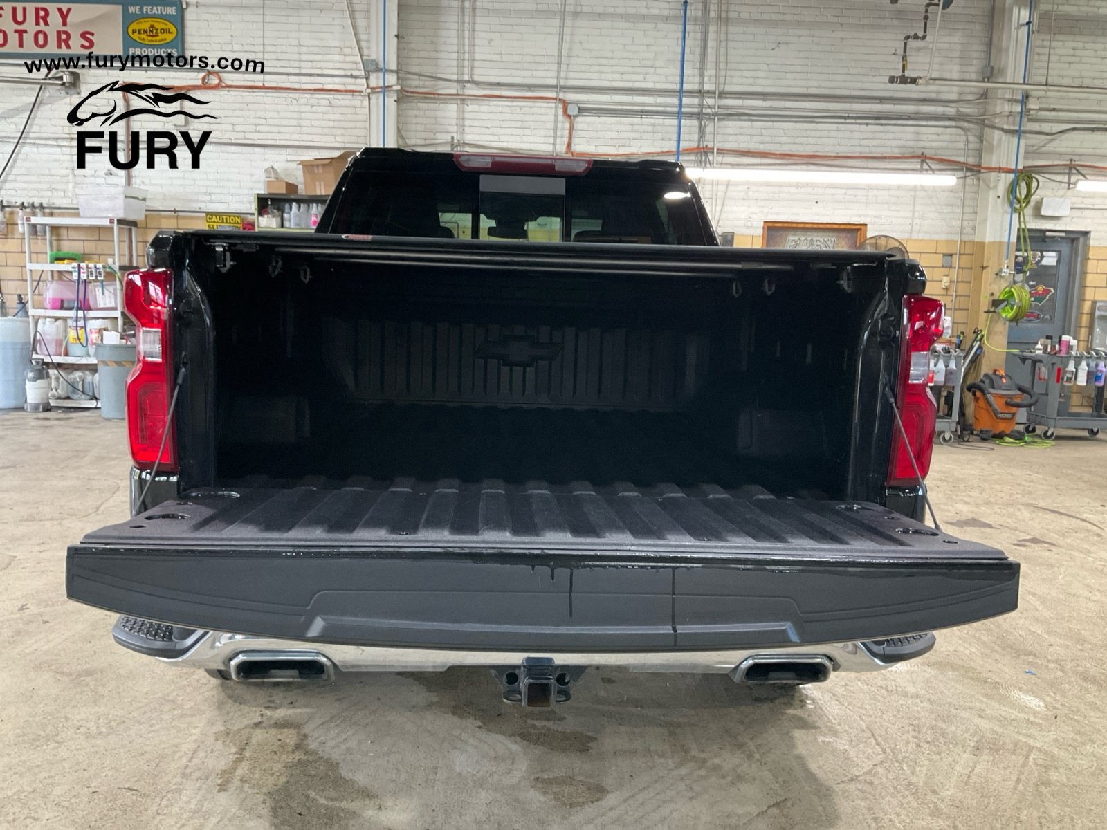 2023 Chevrolet Silverado 1500 4WD Crew Cab Short Bed LTZ