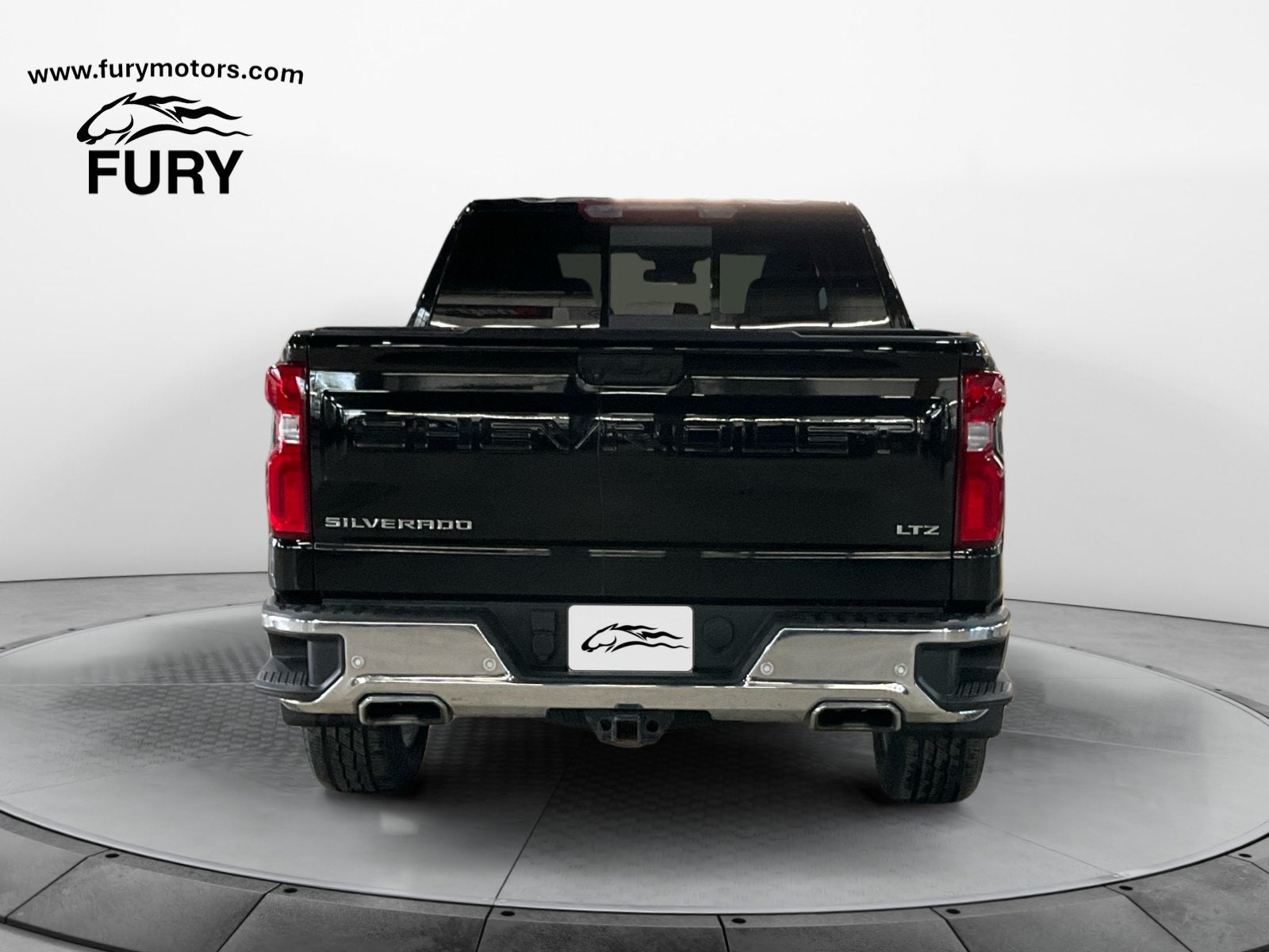 2023 Chevrolet Silverado 1500 4WD Crew Cab Short Bed LTZ