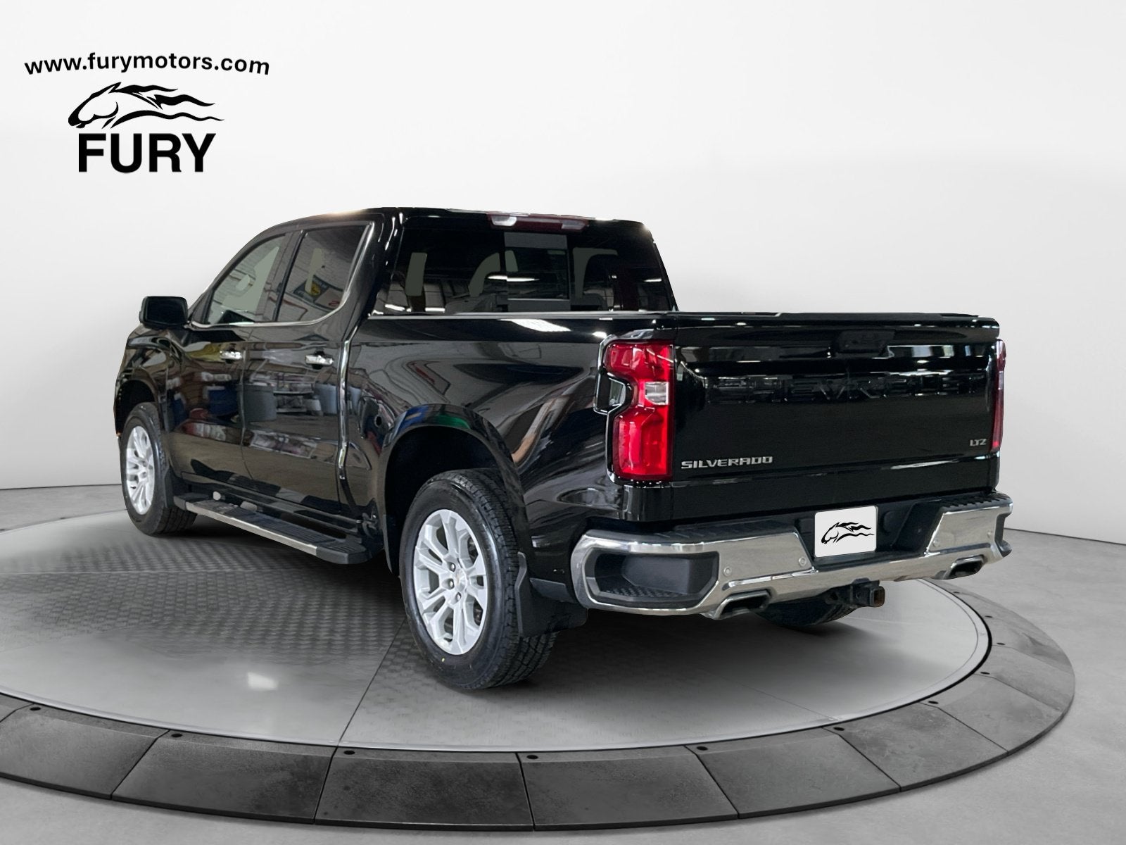2023 Chevrolet Silverado 1500 4WD Crew Cab Short Bed LTZ